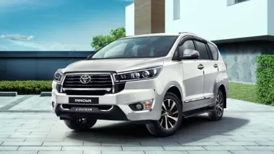 Innova Crysta cab for Hyderabad family trip