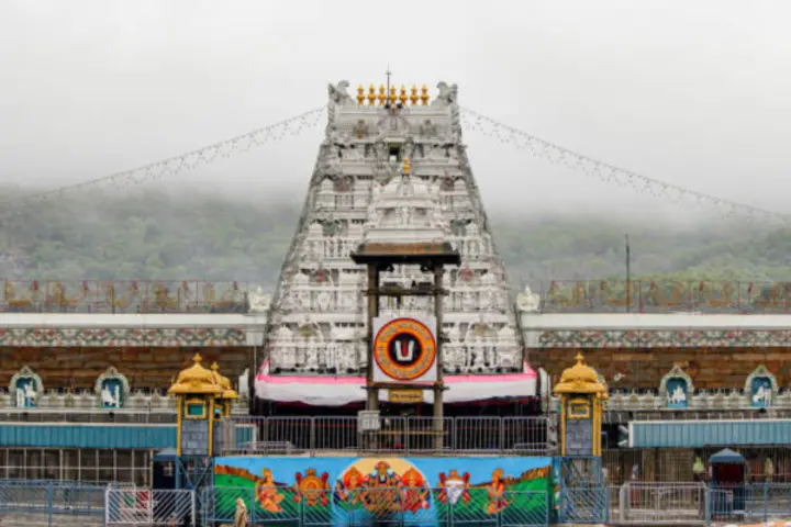 Hyderabad to Tirupati outstation cab service